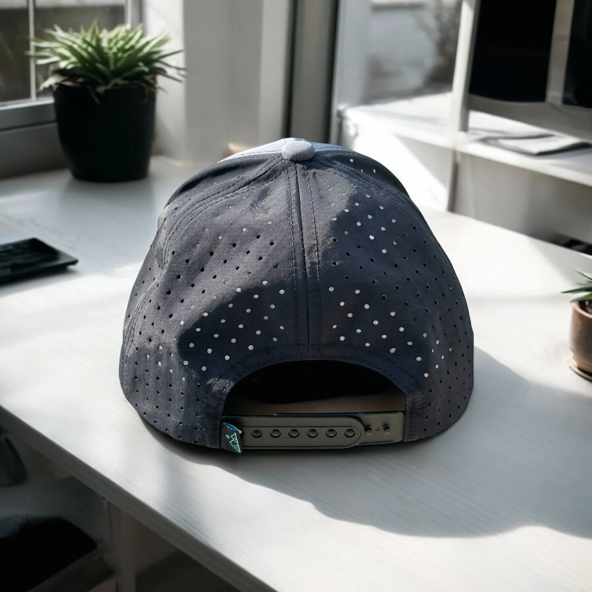 Gray/Black Performance 6 Panel - Image 5